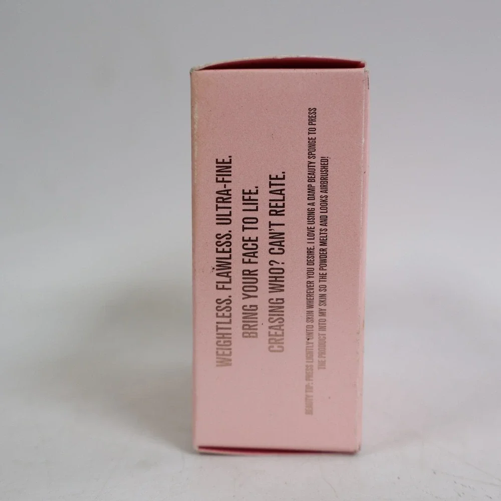 Jeffree Star Magic Star Luminous Setting Powder, Beige, Full Size 10g